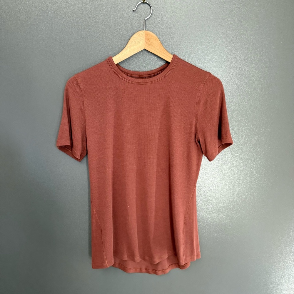 Lululemon Women Crew Neck Brown Ribbed Short Sleeve Tee Size 6